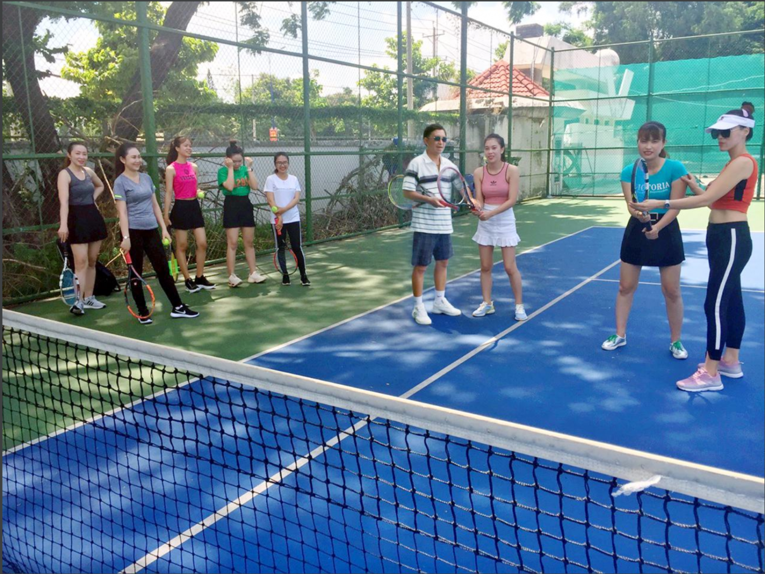 dạy tennis sss sdsd