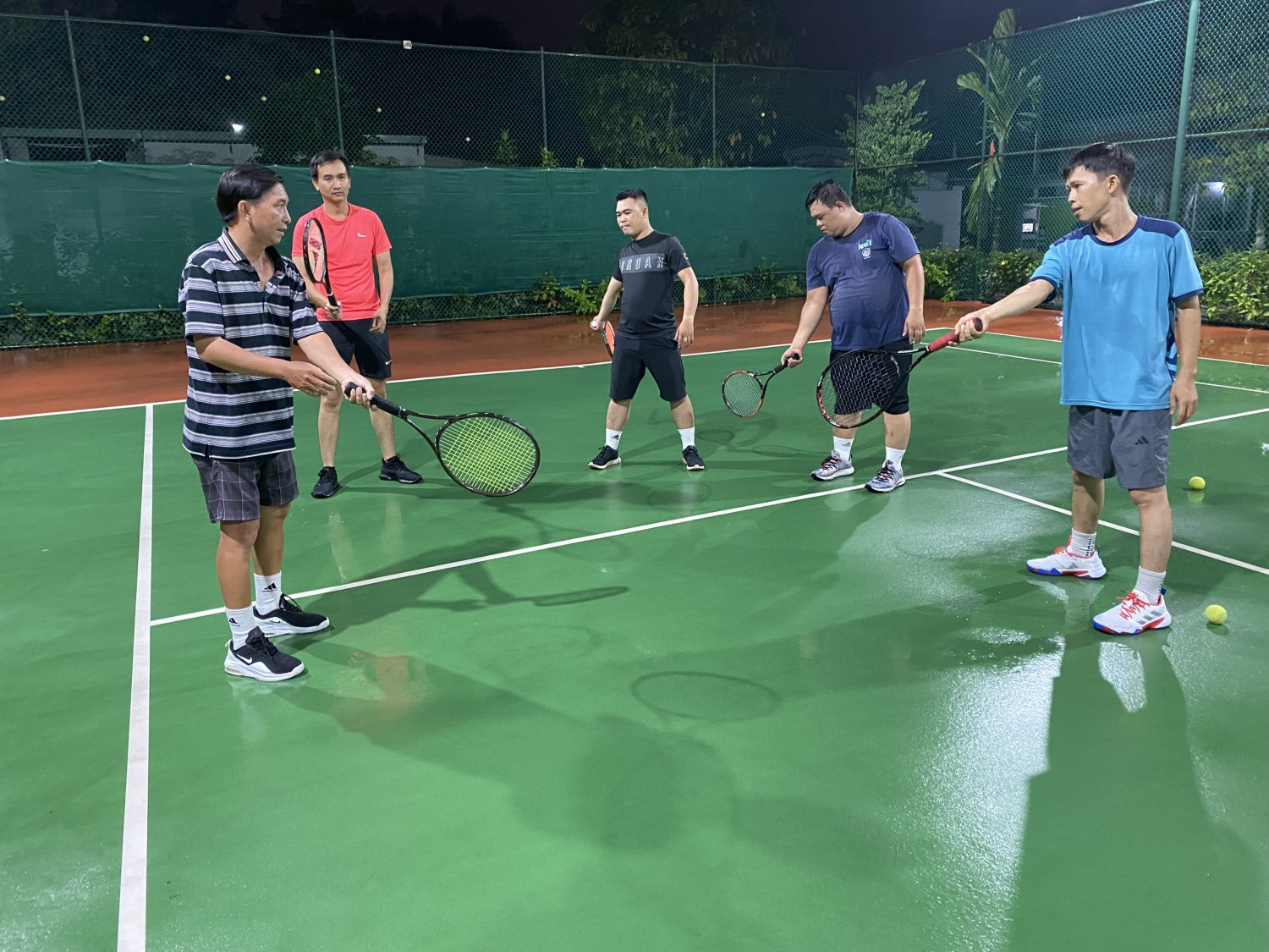 Khóa hoc tennis trọn gói 8.500.000